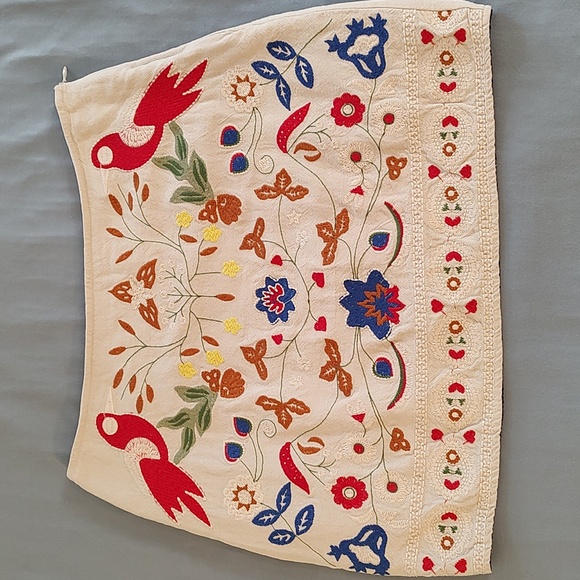 Women’s Umgee Tan Embroidered Fully Lined Mini Skirt /Size M - Picture 2 of 11